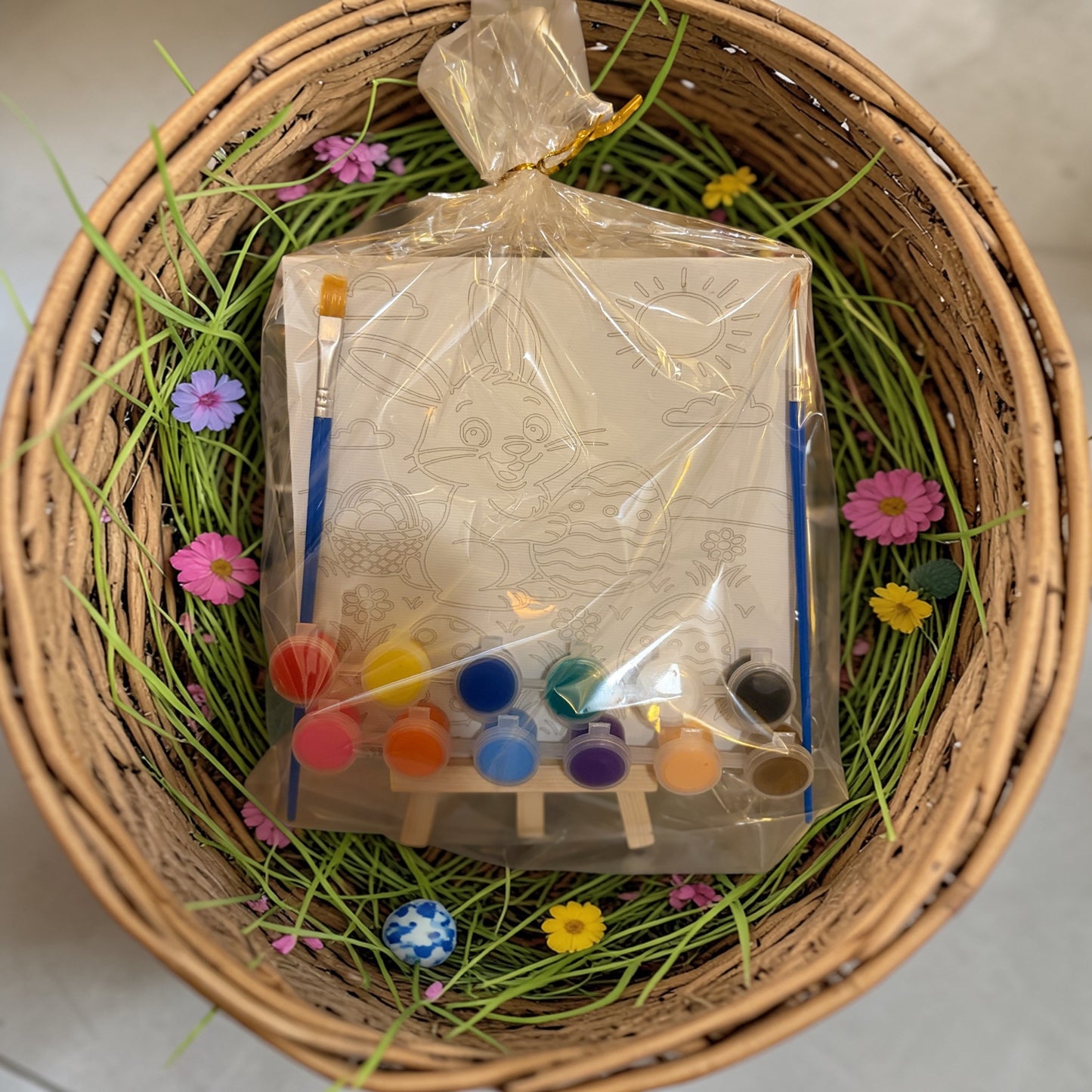 Canvas Easter basket paint kit